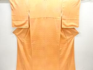 源氏車青海波模様織り出し暈し付け下げ色無地着物